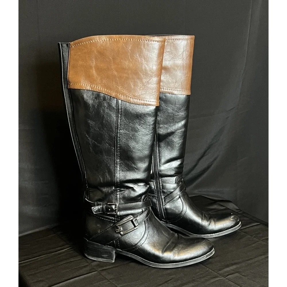 Unisa Untrinee Knee High Boots Size 9.5M Black Brown‎ Faux Leather Riding Boots